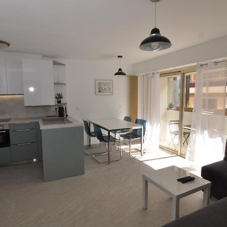 Albert 1Er - Chic One-Bedroom Apartment With Parking - Stayinantibes Exteriör bild