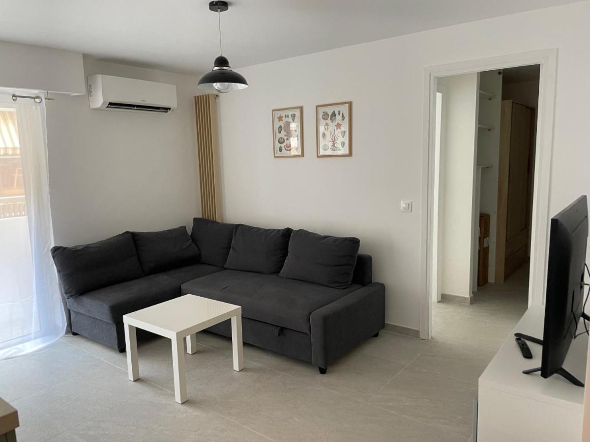 Albert 1Er - Chic One-Bedroom Apartment With Parking - Stayinantibes Exteriör bild