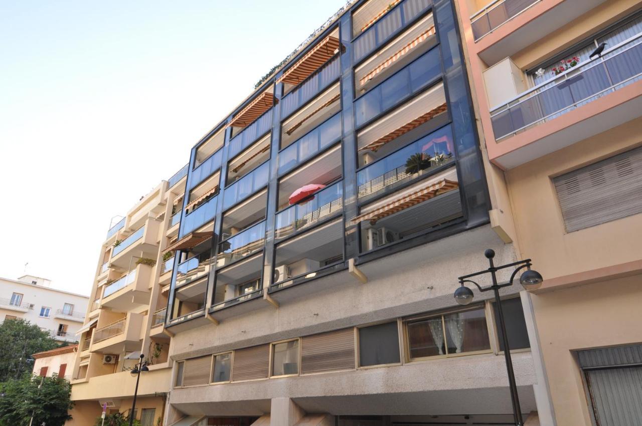 Albert 1Er - Chic One-Bedroom Apartment With Parking - Stayinantibes Exteriör bild