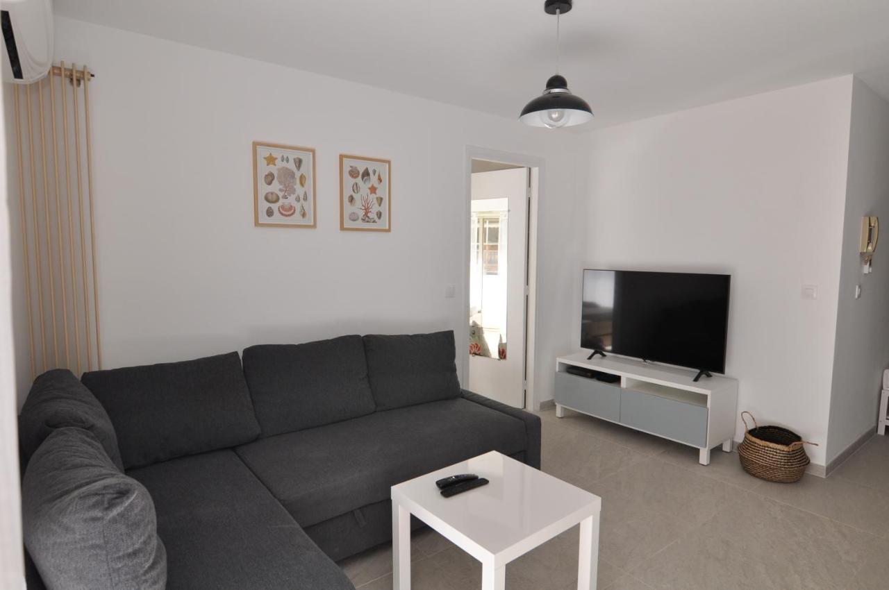 Albert 1Er - Chic One-Bedroom Apartment With Parking - Stayinantibes Exteriör bild